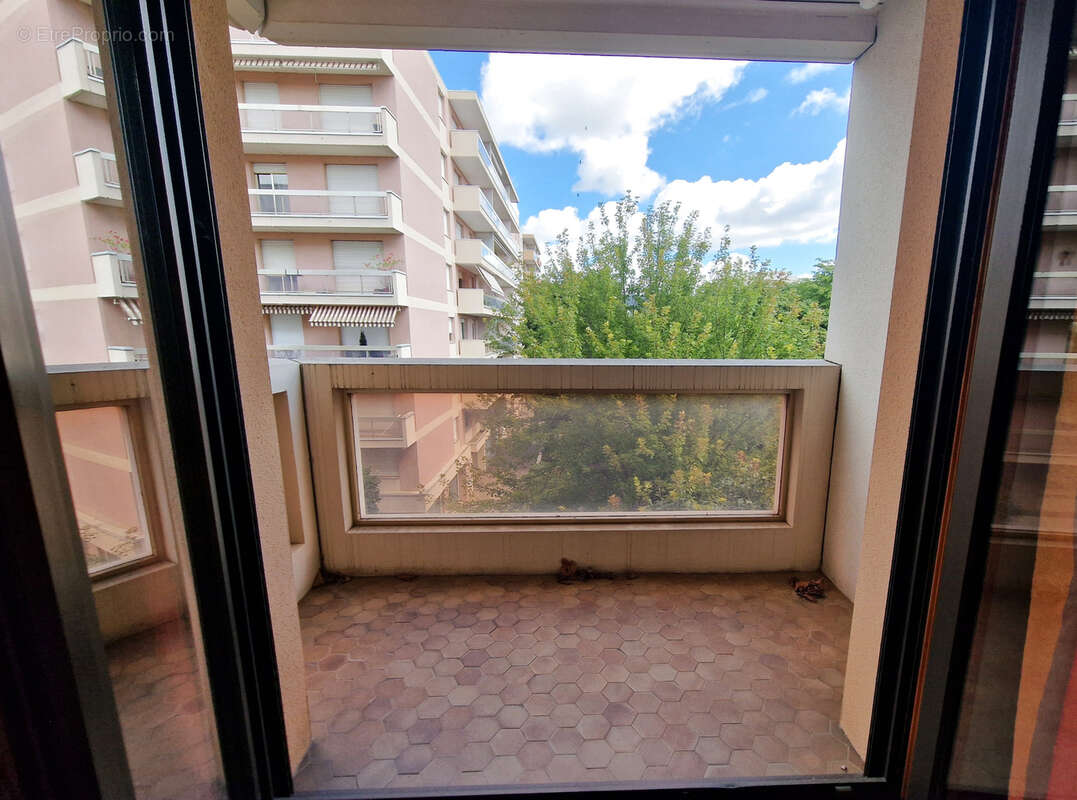 Appartement à LYON-3E