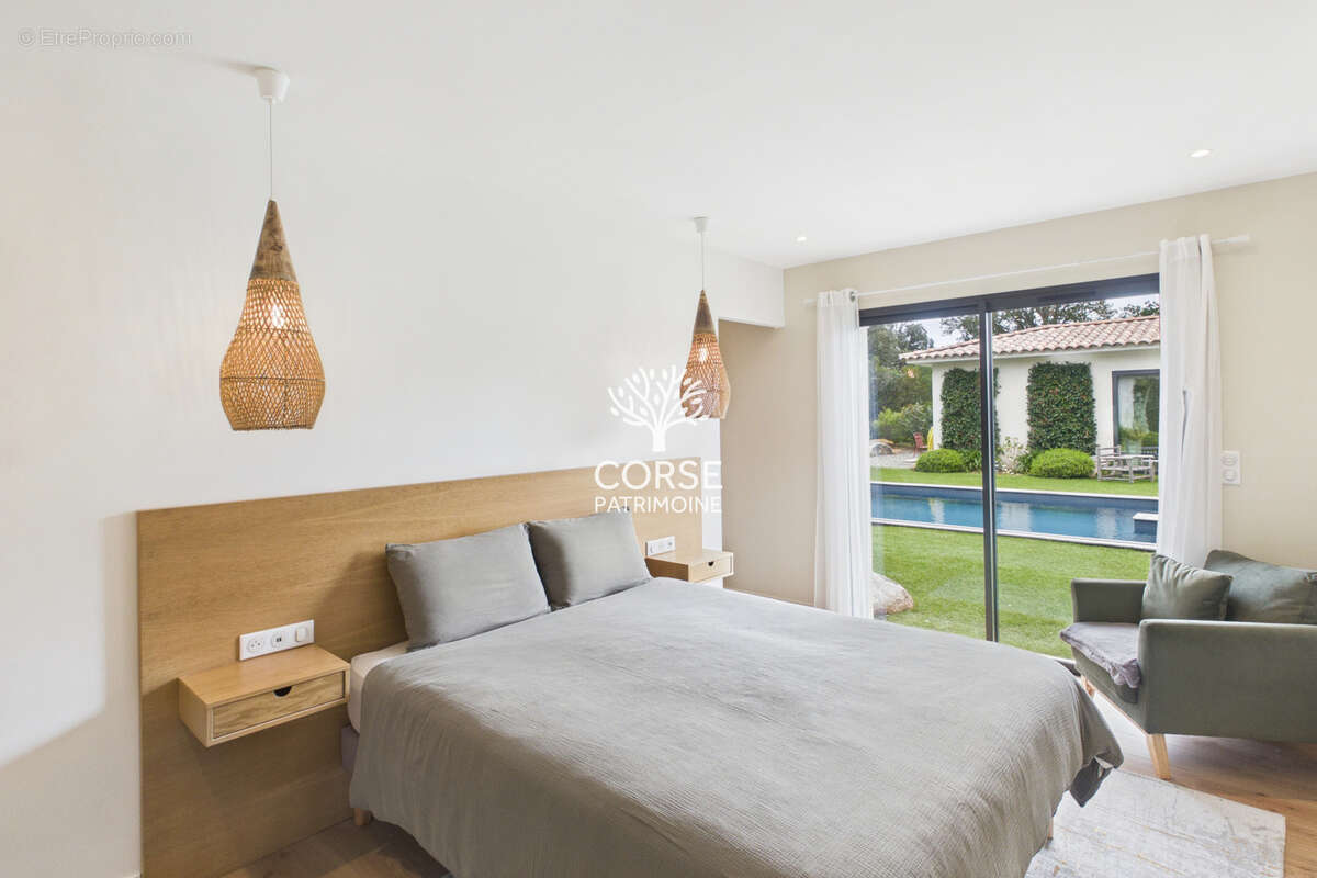 Maison à PORTO-VECCHIO