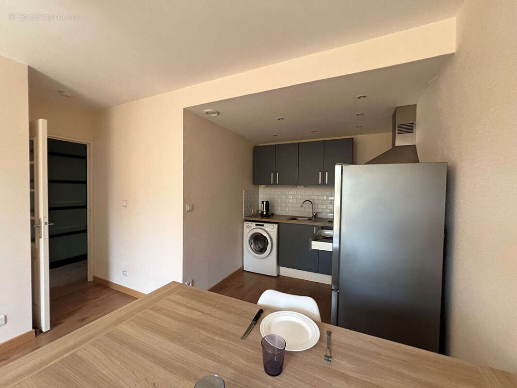 Résidence Château Valentin appartement T2 meublé - photo 2