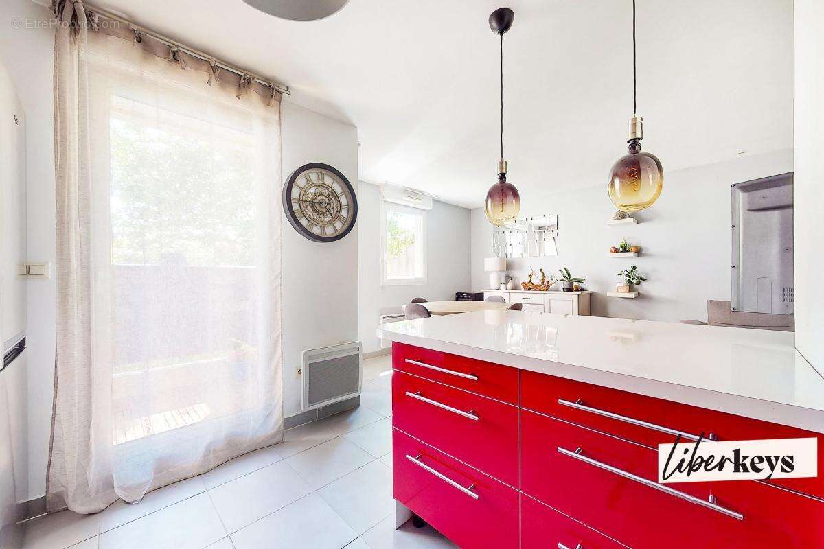Appartement à MARSEILLE-16E