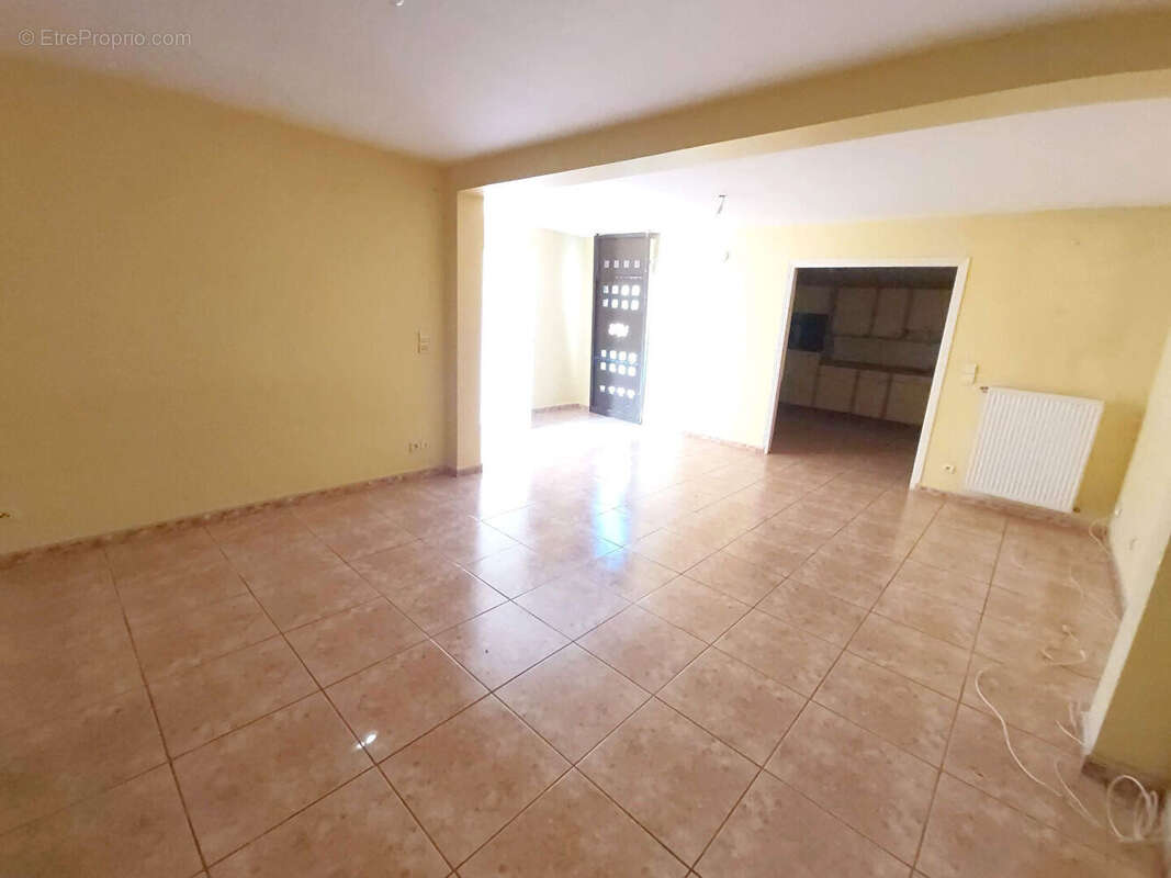 Maison à VILLEMOMBLE