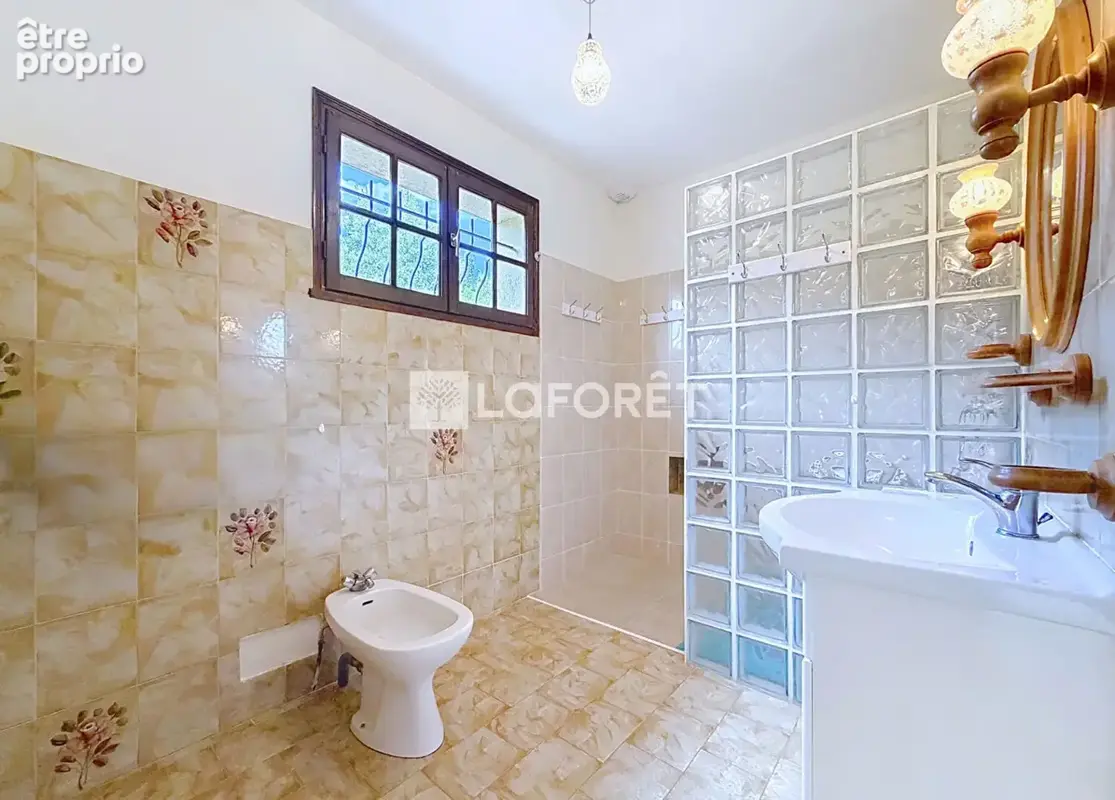 Champhol Maison familiale de 153 m² 5 chambres - photo 8