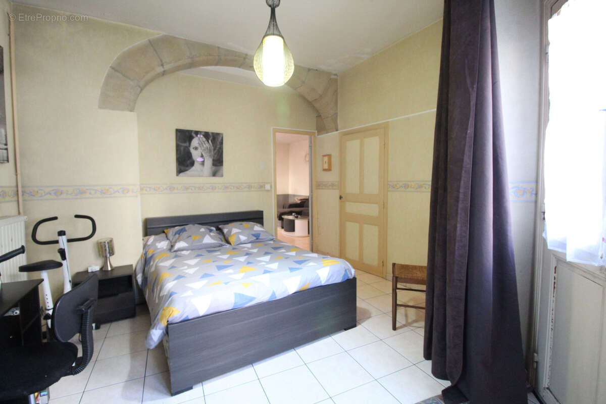 Appartement à SAINT-AFFRIQUE