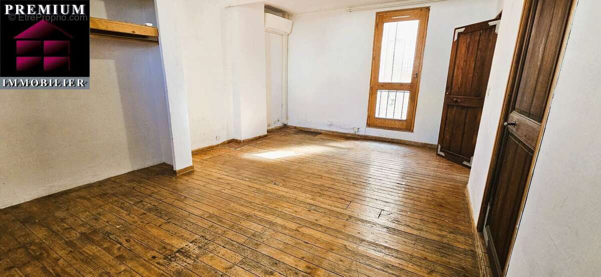 Maison à SAINT-ESTEVE