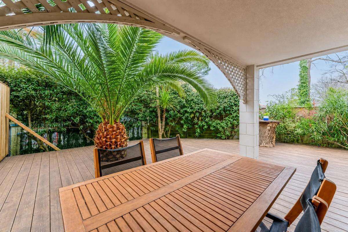 Appartement à LANTON