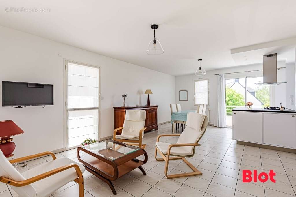Appartement à SAINTE-LUCE-SUR-LOIRE