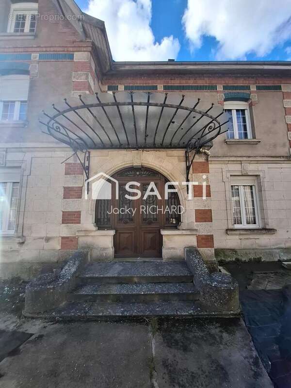 Maison 160 m² à Dun-Sur-Meuse  - photo 6