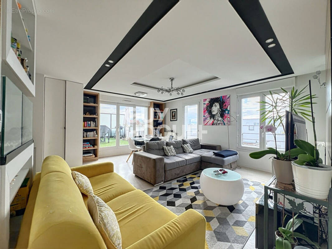 Appartement à STAINS