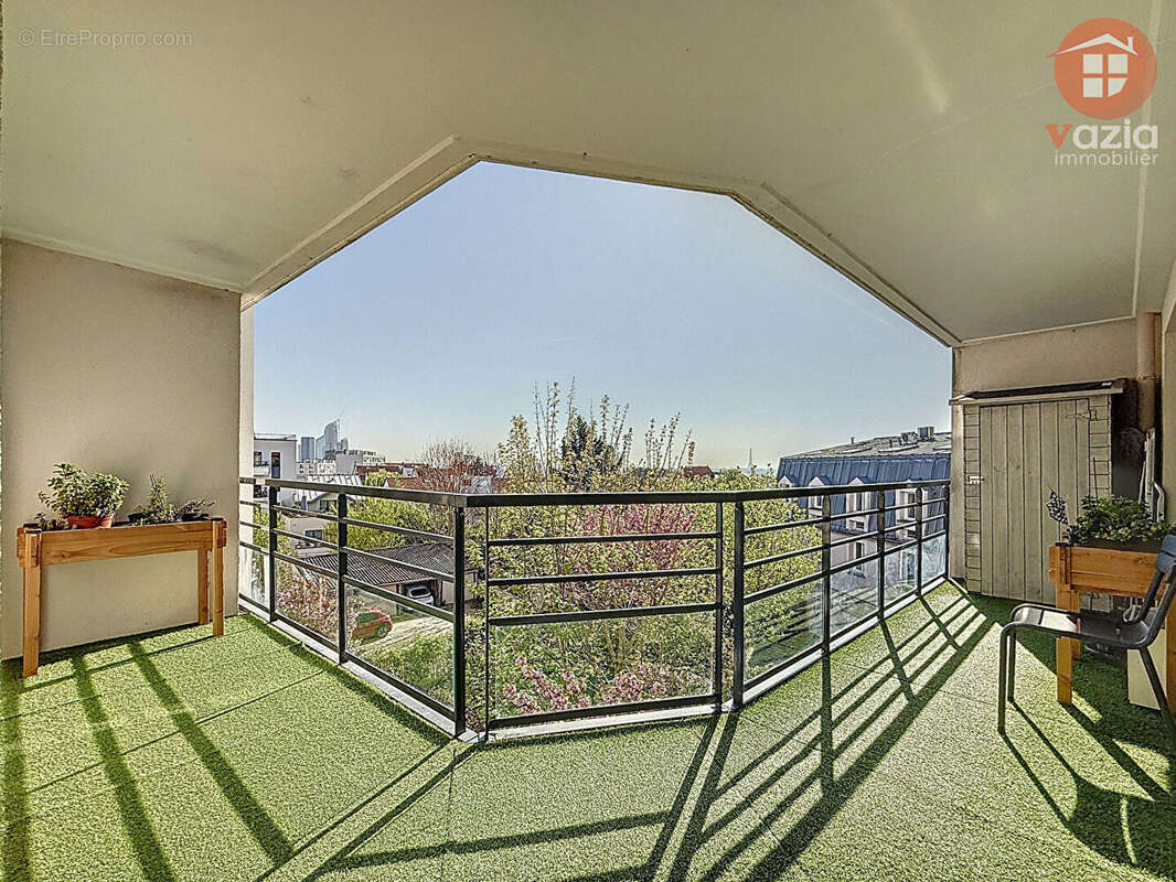 Appartement à SURESNES