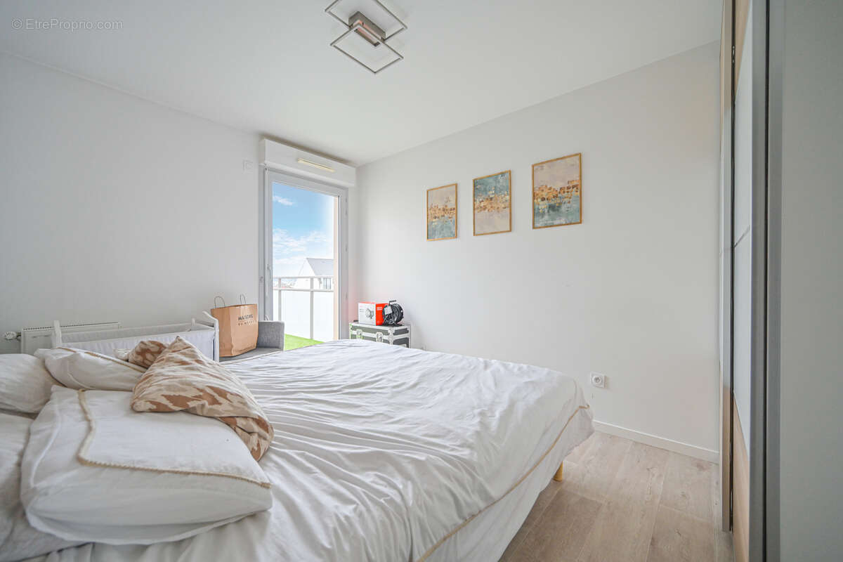 Appartement 83 m² à Creteil  - photo 6