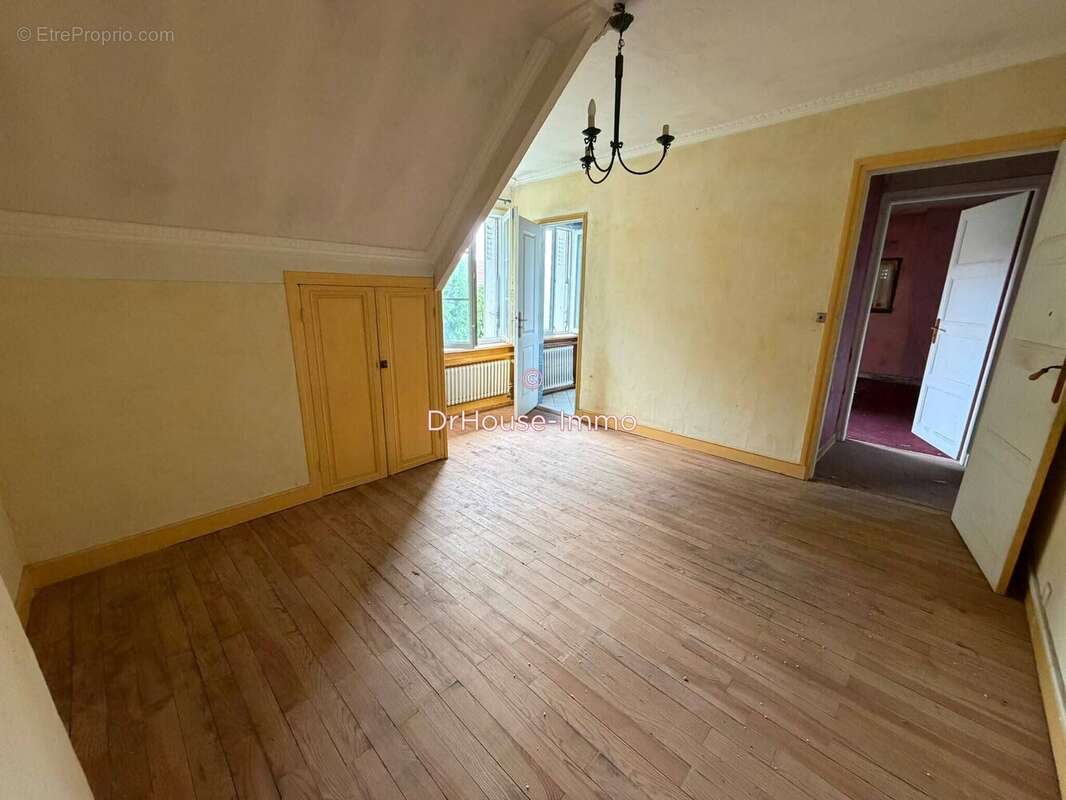 120 m² à Limay  - photo 18