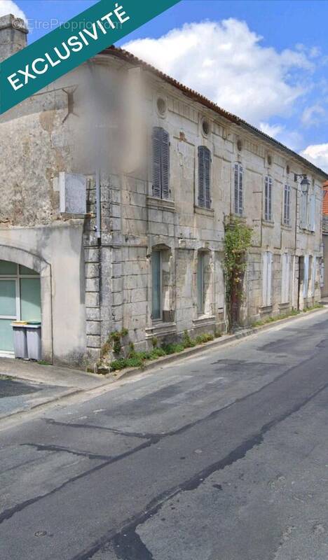 Photo 1 - Maison à RIOUX