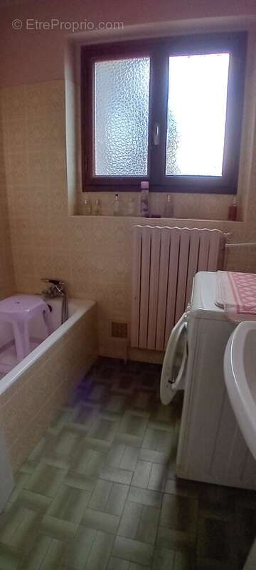 Maison à CHAVEIGNES