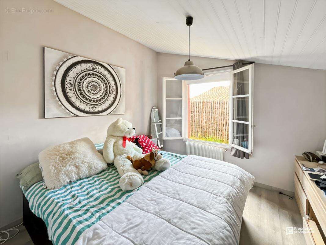 Maison à CARIGNAN-DE-BORDEAUX