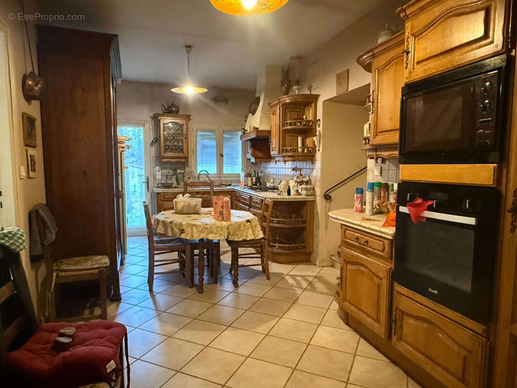 Grande maison à Saint Gervais de 604 m2 - photo 11
