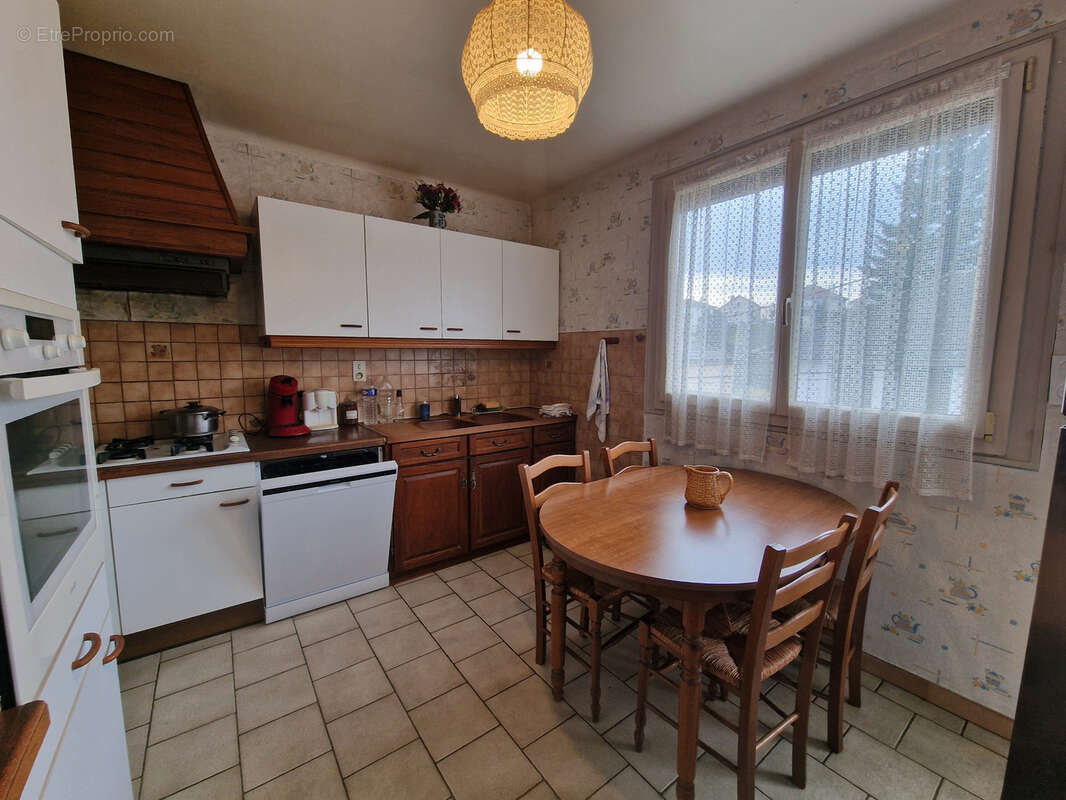 Maison à BRIVE-LA-GAILLARDE