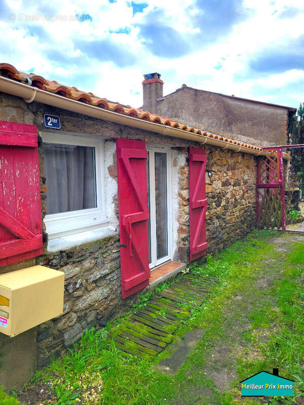 Maison à CORCOUE-SUR-LOGNE