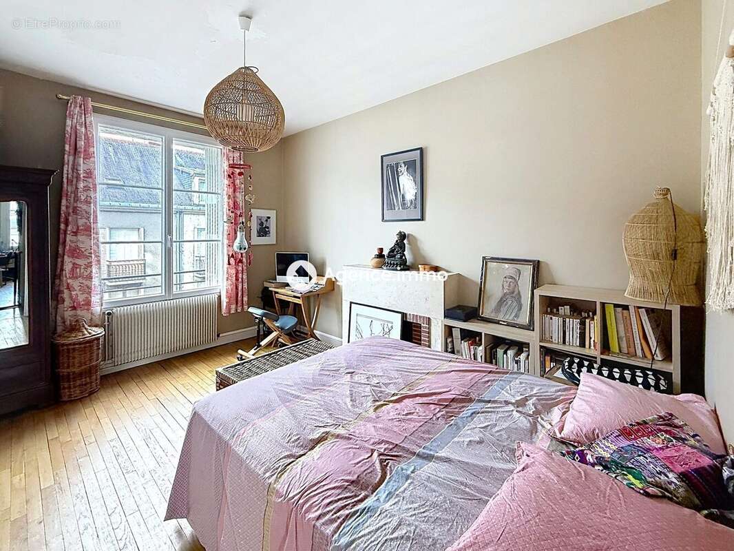 Appartement 68 m² à Tours  - photo 6