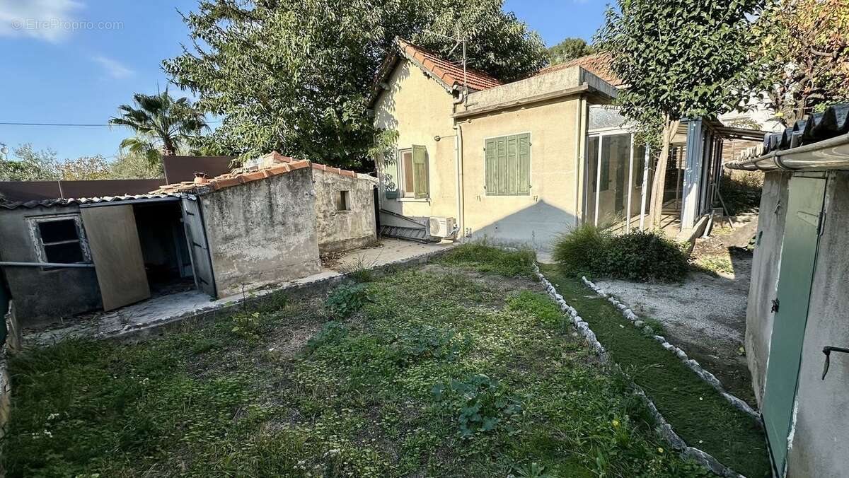 Maison à LA PENNE-SUR-HUVEAUNE