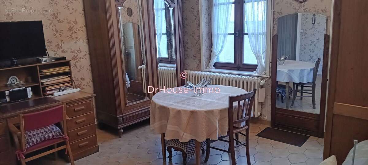 Maison à SAVIGNE-SUR-LATHAN