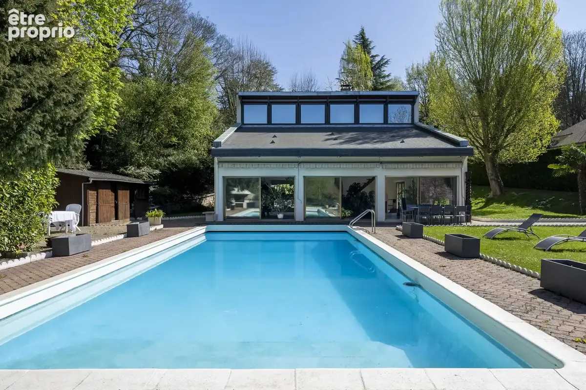 Bougival (78) - Maison de prestige avec piscine - photo 6