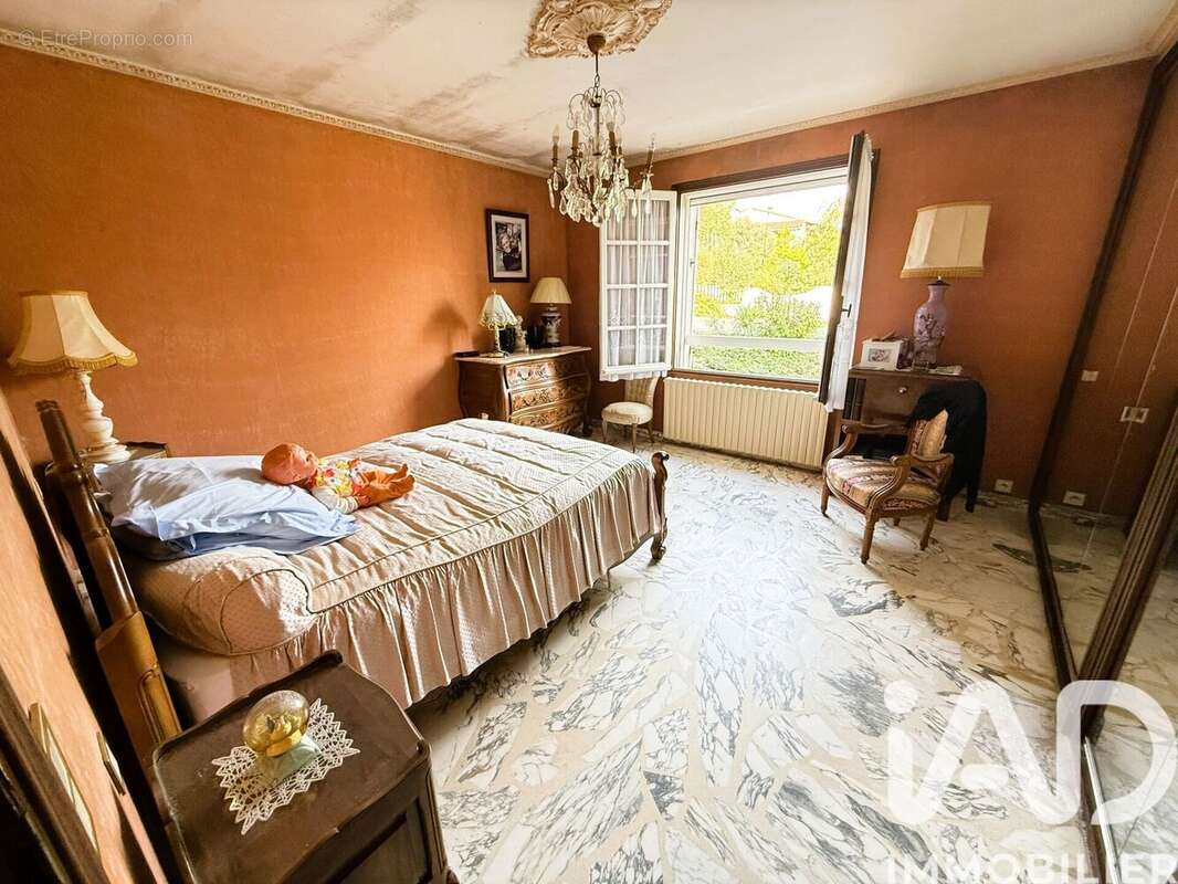 Photo 9 - Maison à LA GARDE-ADHEMAR