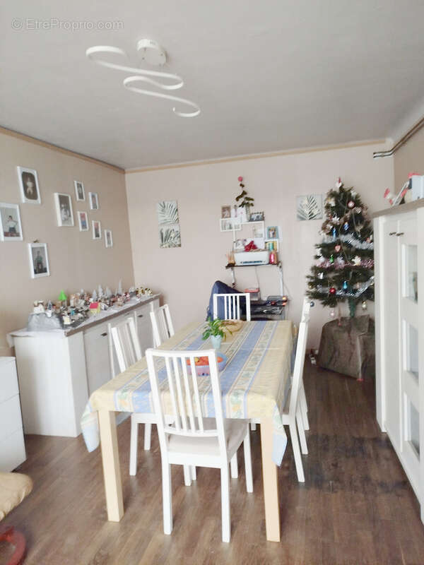 Maison à SAINT-JULIEN