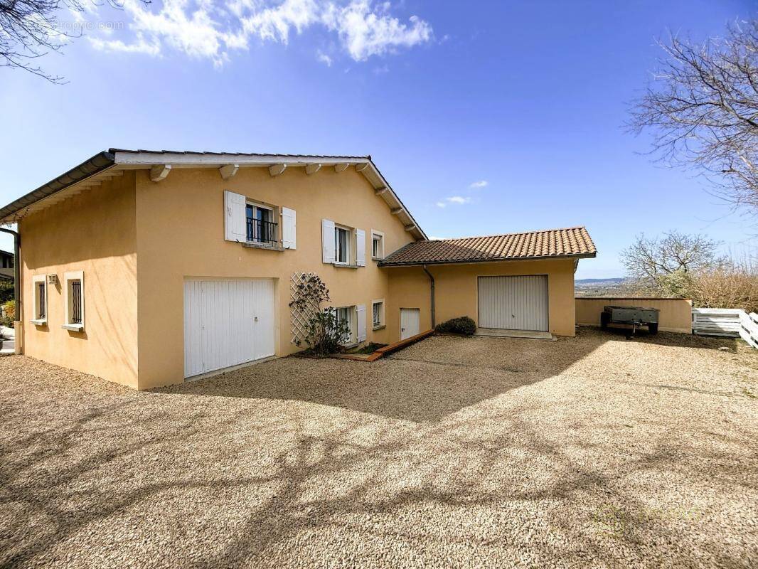Maison à MORAS-EN-VALLOIRE