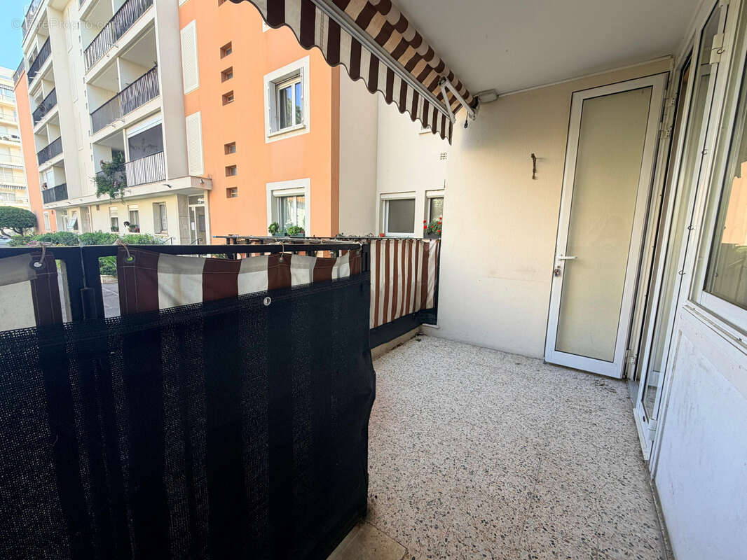 Appartement à ROQUEBRUNE-CAP-MARTIN