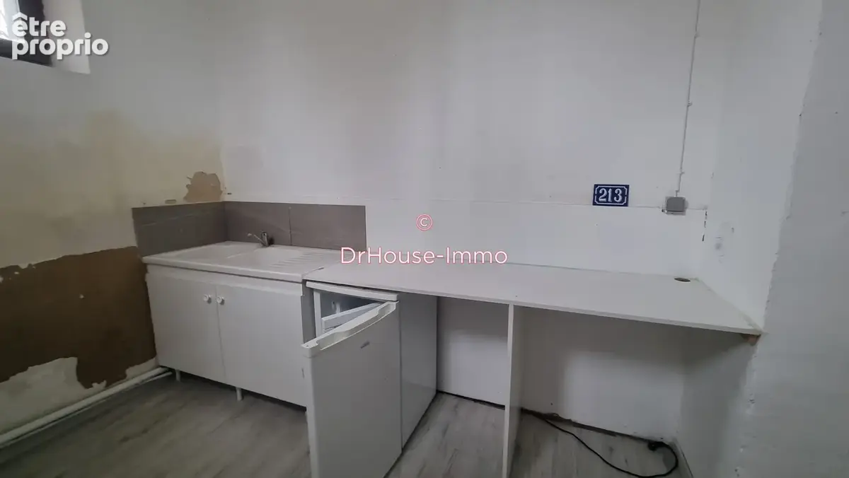 Commerce 230 m² à vendre à Jonquieres (84150) - photo 4