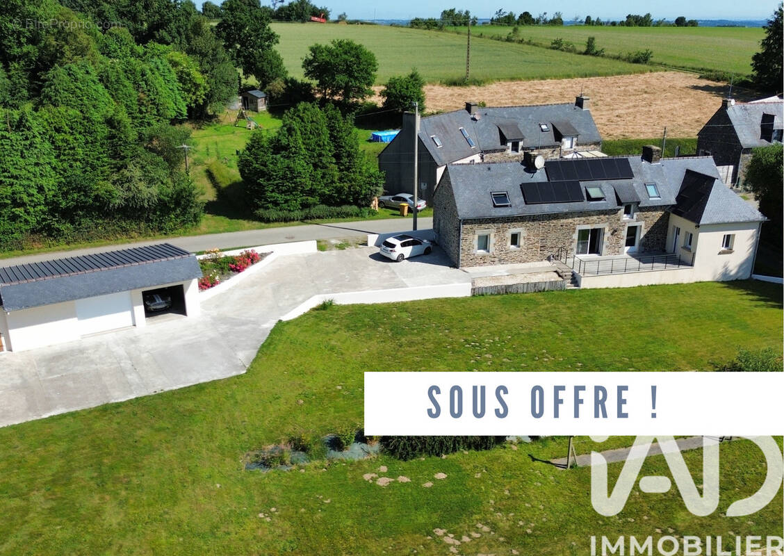 Photo 1 - Maison à LANFAINS