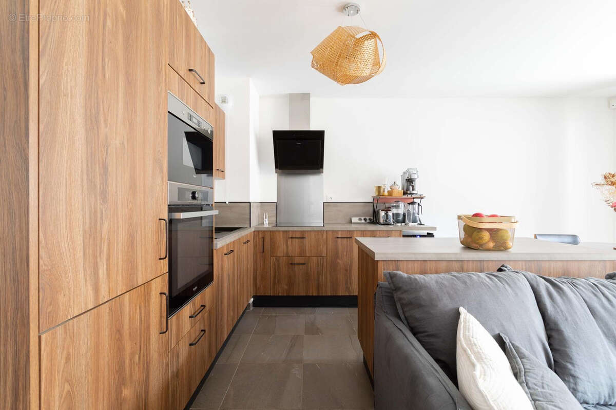 Appartement à MARSEILLE-7E