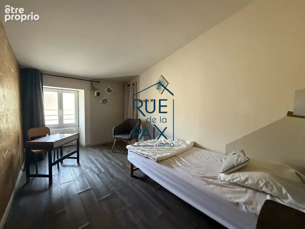 Maison 4 pièces 70 m² à vendre à Saint-Maixent-L'ecole (79400) - photo 7