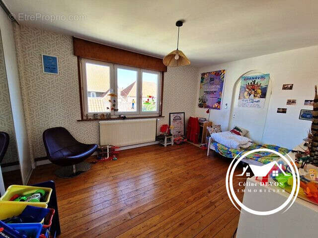 Maison 140 m² à Millam  - photo 9