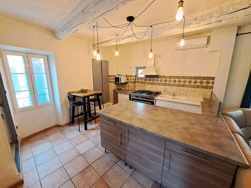 Maison à MALAUCENE