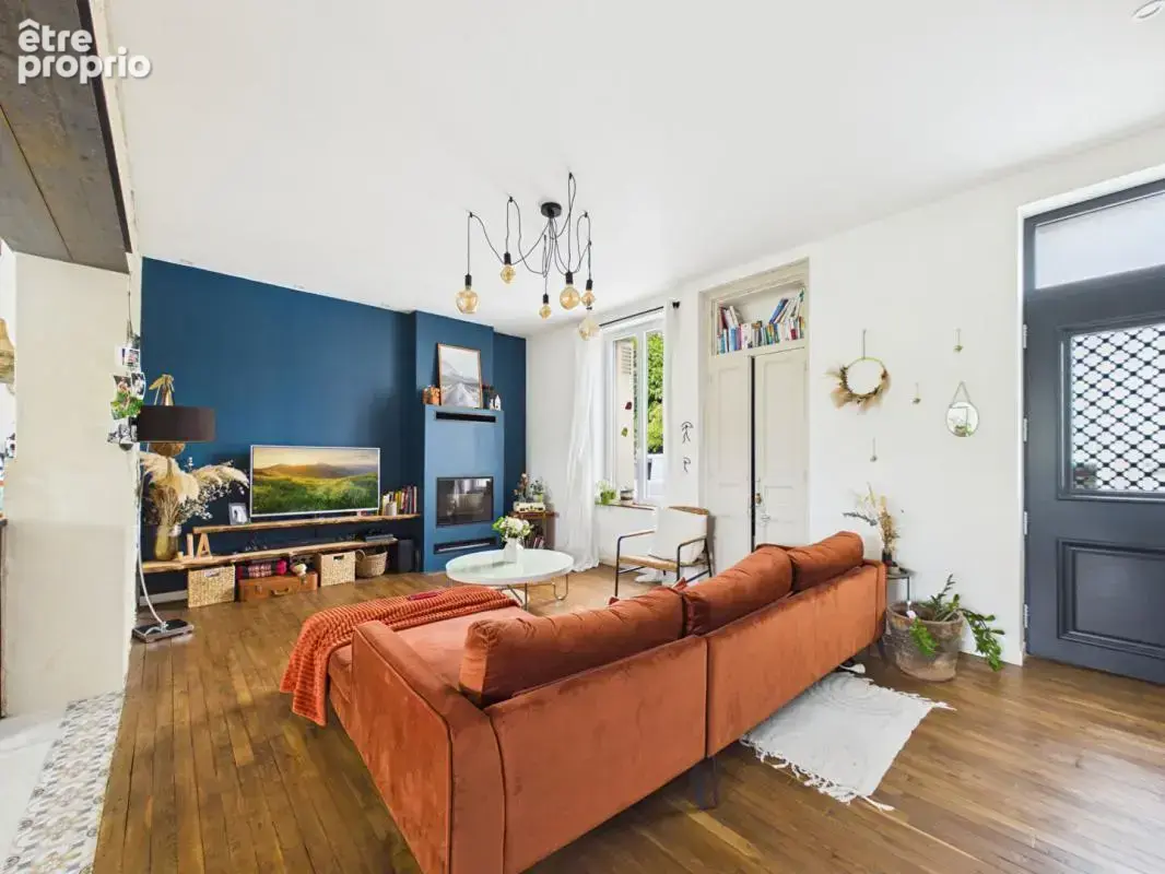 Maison de 110 m2 à Poitiers , quartier Chilvert, 3 chambres, jardin, vaste sous sol - photo 2