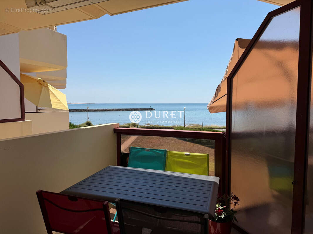Appartement 44 m² à Saint-Gilles-Croix-De-Vie  - photo 8