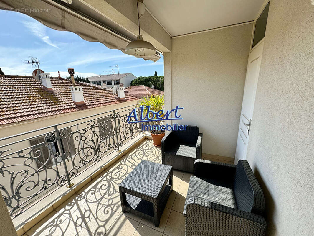 Appartement à SANARY-SUR-MER