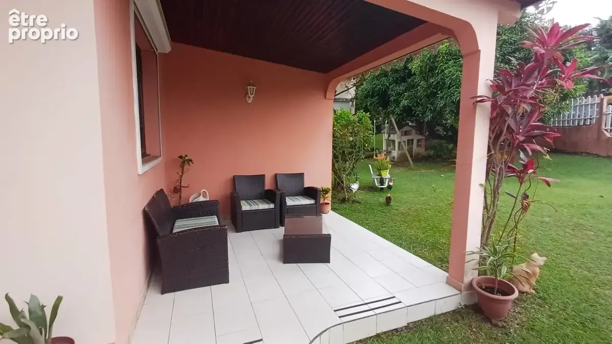 Maison 5 pièces 110 m² à vendre à Schoelcher (97233) - photo 7