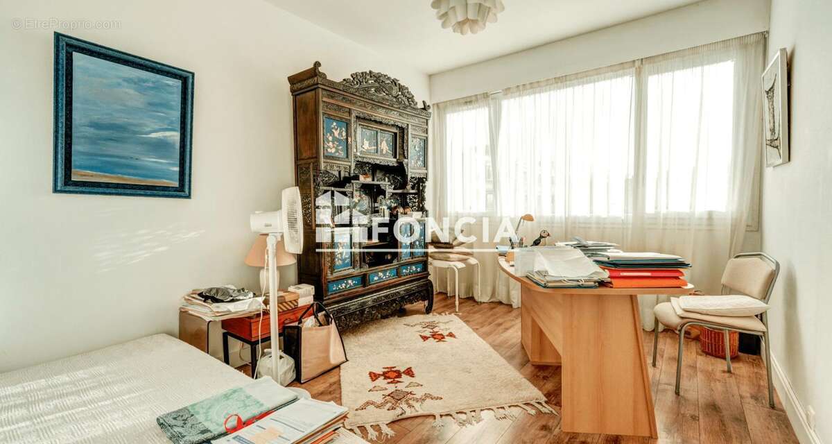 Appartement à NOISY-LE-ROI