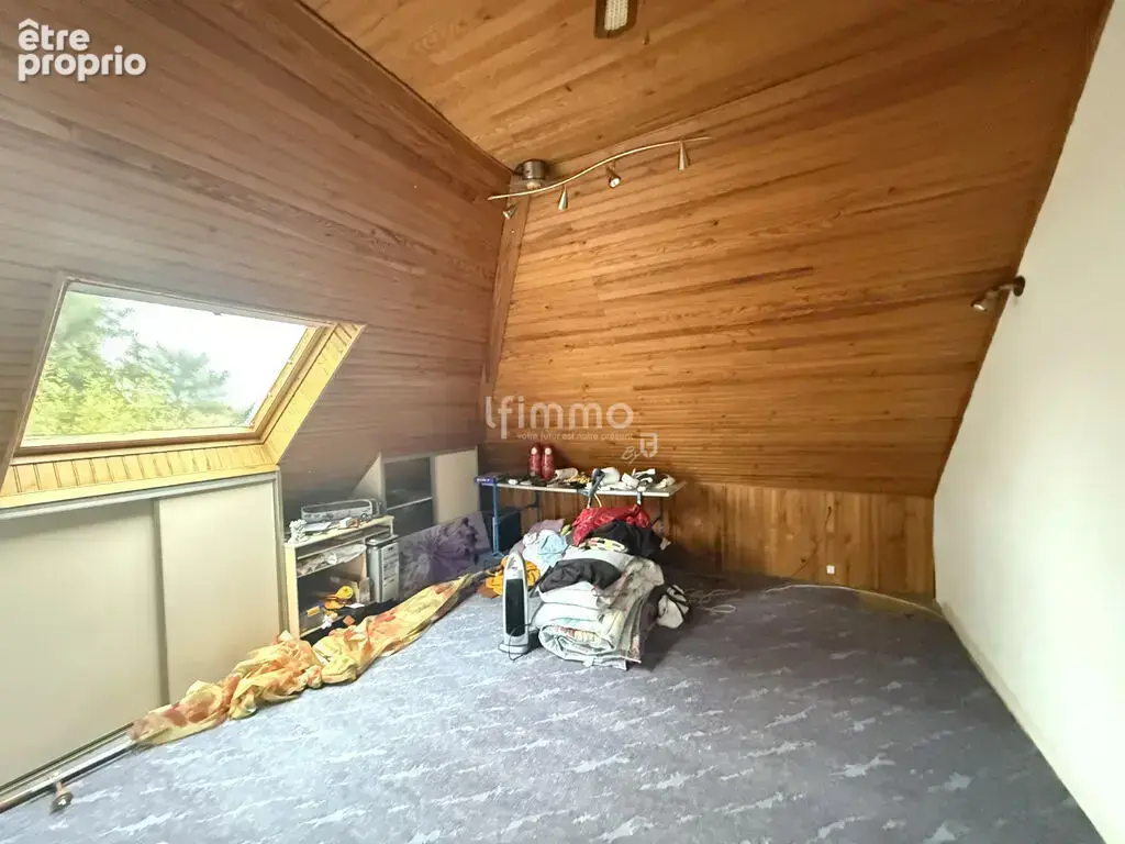 Vends à Boulay, une grande maison familiale de 6 chambres - photo 13