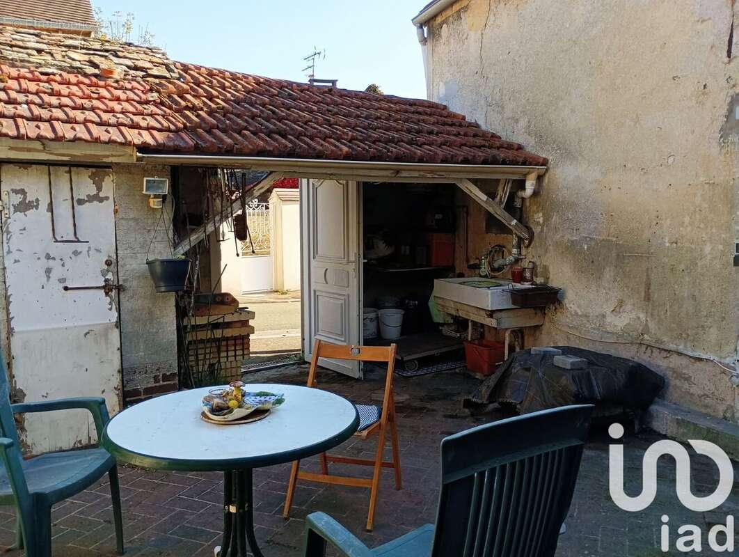Photo 6 - Maison à MAULETTE