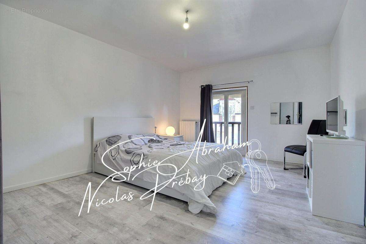 Maison à ANGERVILLE