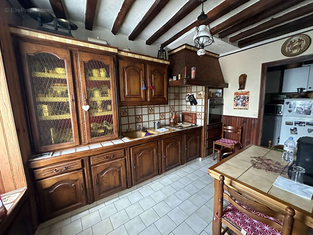 Maison à LE THILLAY