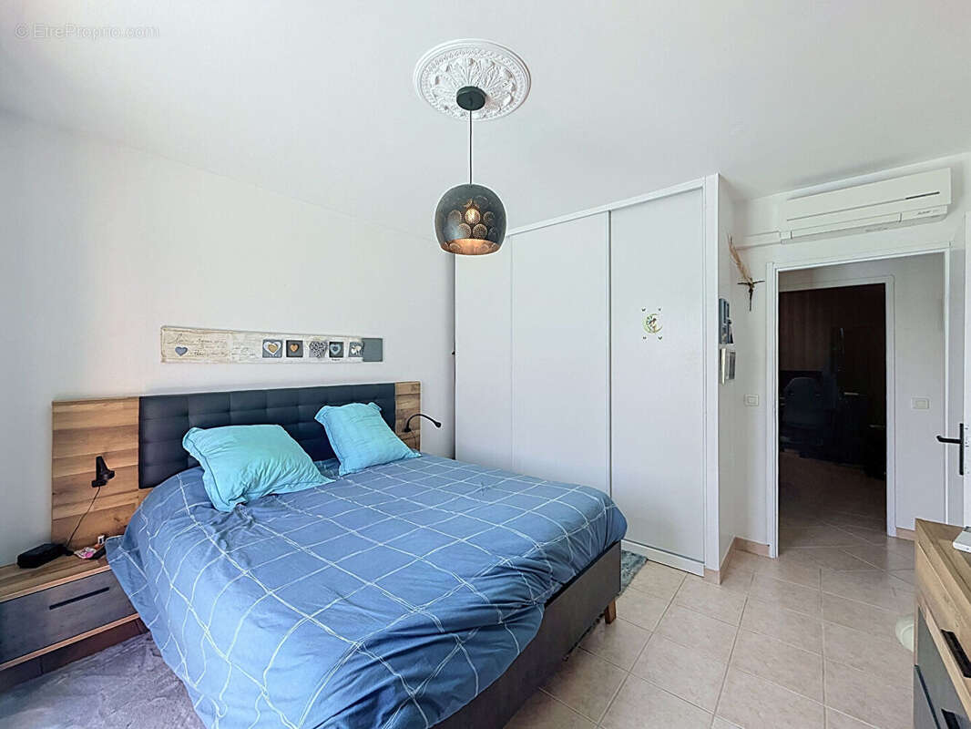 À VENDRE ? Superbe villa de plain-pied de 124 m² avec piscine à Mezzavia - photo 8