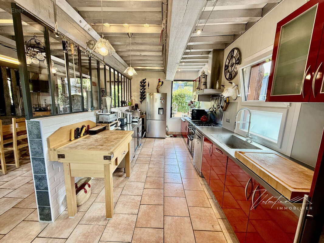 Maison à PONT-L'EVEQUE