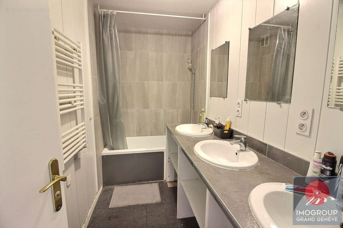 Appartement à DOUVAINE