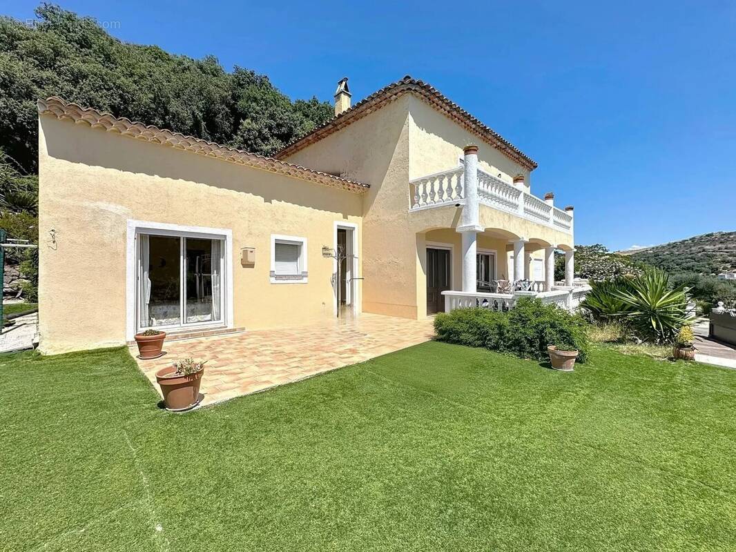 Maison à BIOT