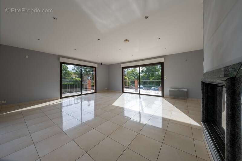 Maison à SAINT-LEON