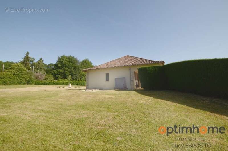 Maison à VAYRES